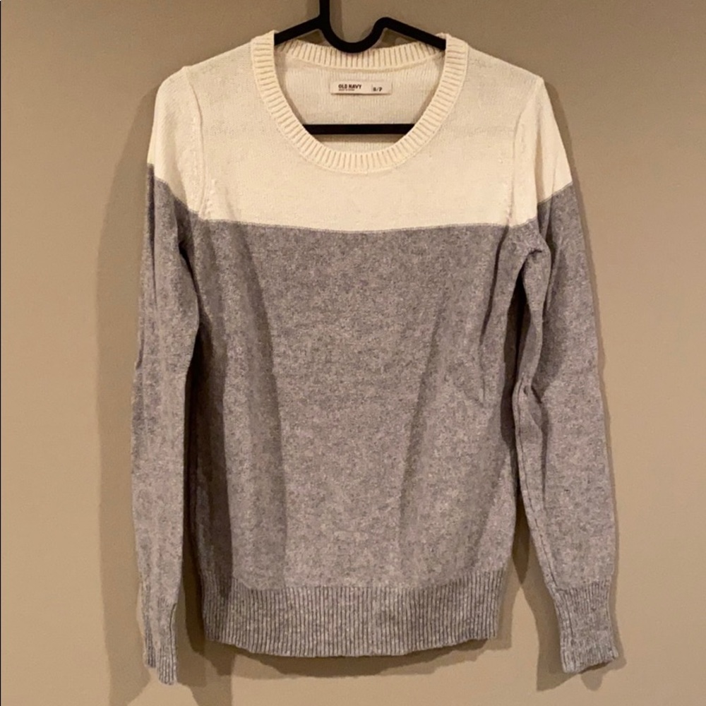 Old Navy Gray and Cream Crew Neck Sweater